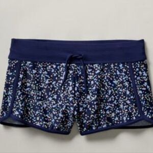 Athleta Blue Athletic Shorts Dynamic Design